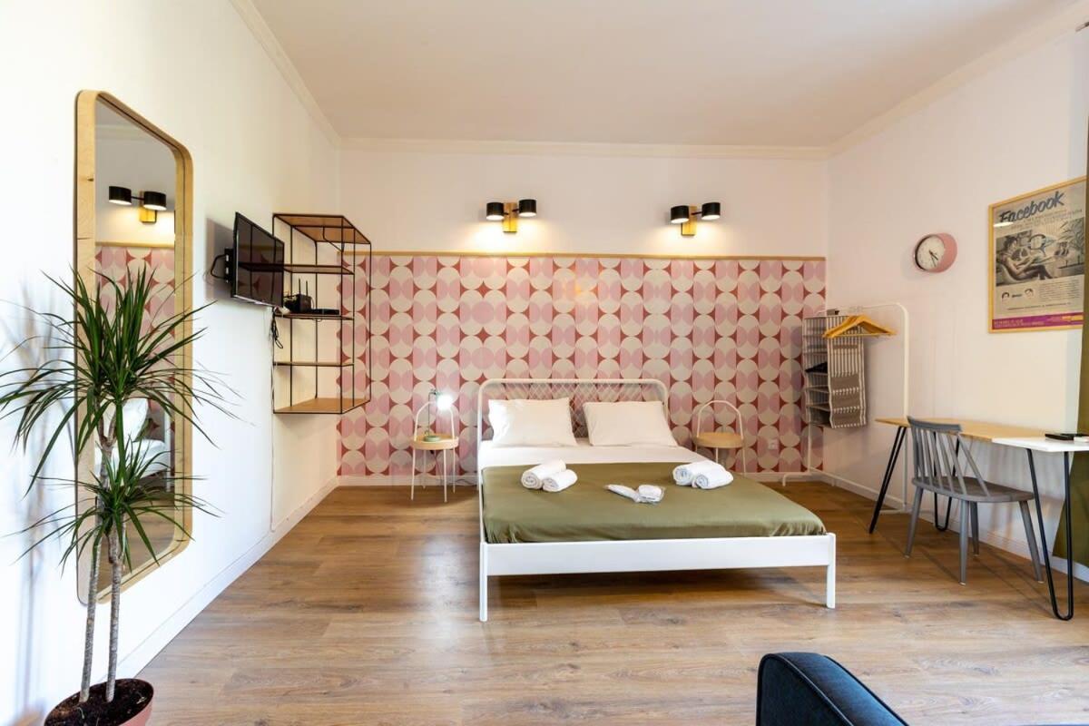 Central Vera Studio - Ideal For 3 - By Wehost Тбілісі Екстер'єр фото