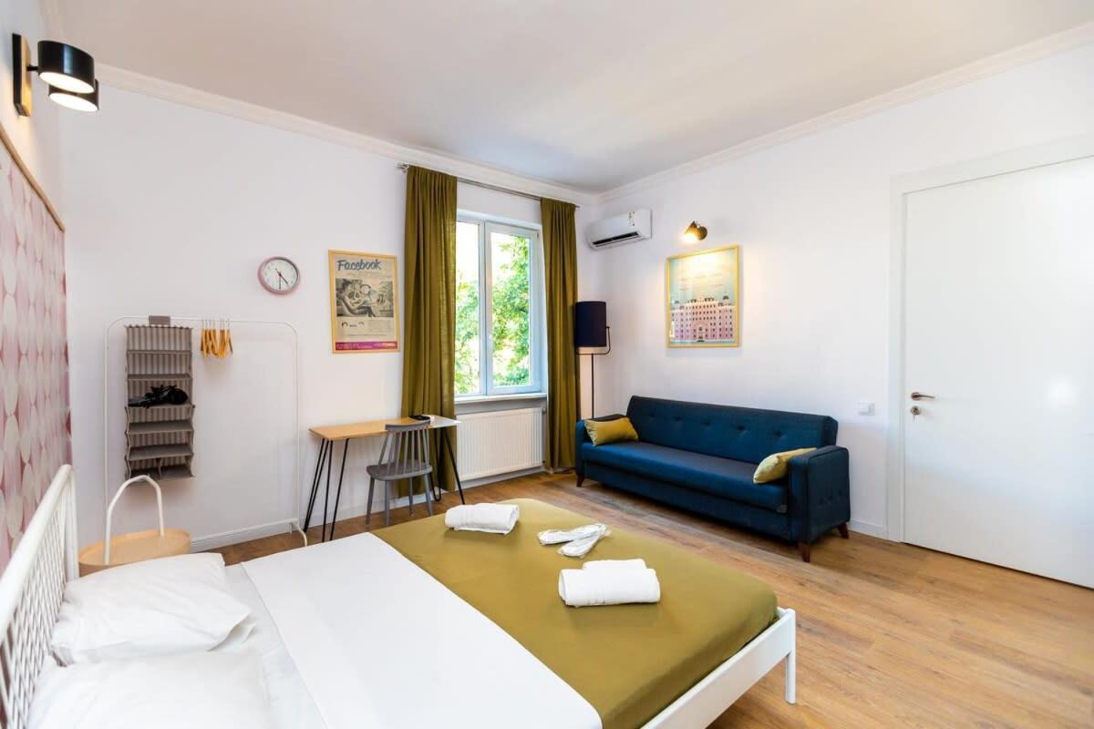 Central Vera Studio - Ideal For 3 - By Wehost Тбілісі Екстер'єр фото